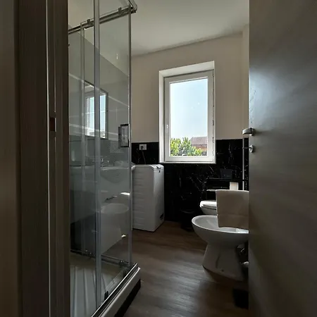 Catullo Lounge And Near The Airport * Caselle (Vicenza)